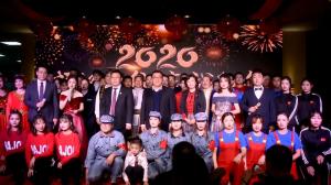 「只爭朝夕，不負(fù)韶華」河南三建集團(tuán)2020新春團(tuán)拜會(huì)隆重舉行！